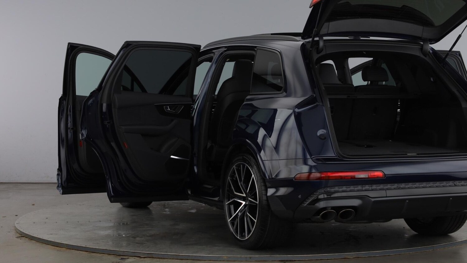 Used Audi Q7 2025 for sale - 77721460: Photo 11