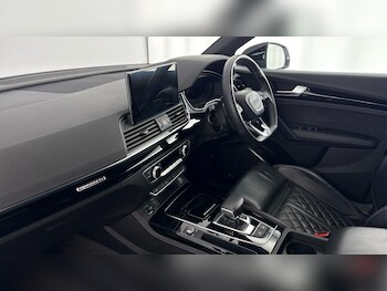 Used Audi Q5 2021 for sale - 77954255: Photo