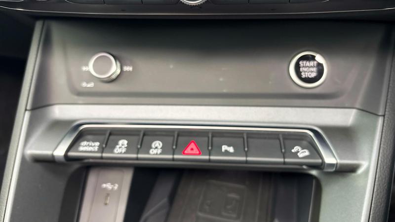 Used Audi Q3 2025 for sale - 77055867: Photo 7