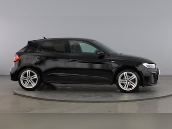 Used Audi A1 2020 for sale - 76641057: Photo