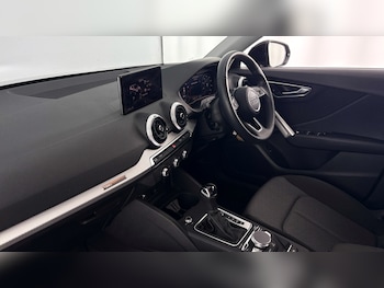 Used Audi Q2 2022 for sale - 77766657: Photo