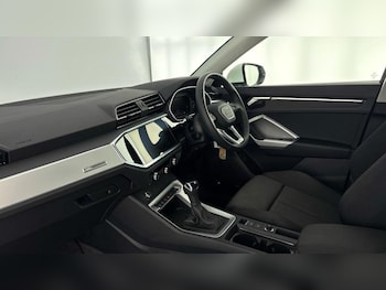 Used Audi Q3 2025 for sale - 76908667: Photo