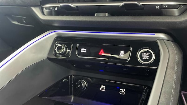 Used Audi Q5 2025 for sale - 76302817: Photo 30