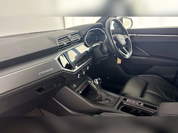 Used Audi Q3 2023 for sale - 79335721: Photo