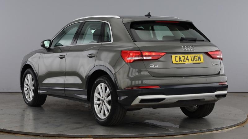 Used Audi Q3 2024 for sale - 76067663: Photo 3