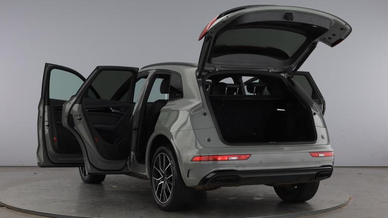 Used Audi Q5 2021 for sale - 76847410: Photo 11