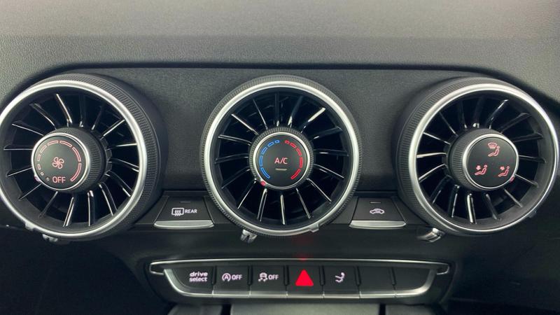 Used Audi TT 2022 for sale - 76862445: Photo 16