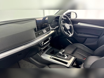 Used Audi Q5 2023 for sale - 78814405: Photo