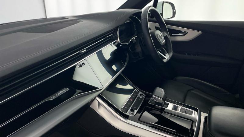 Used Audi Q7 2022 for sale - 76433919: Photo 2