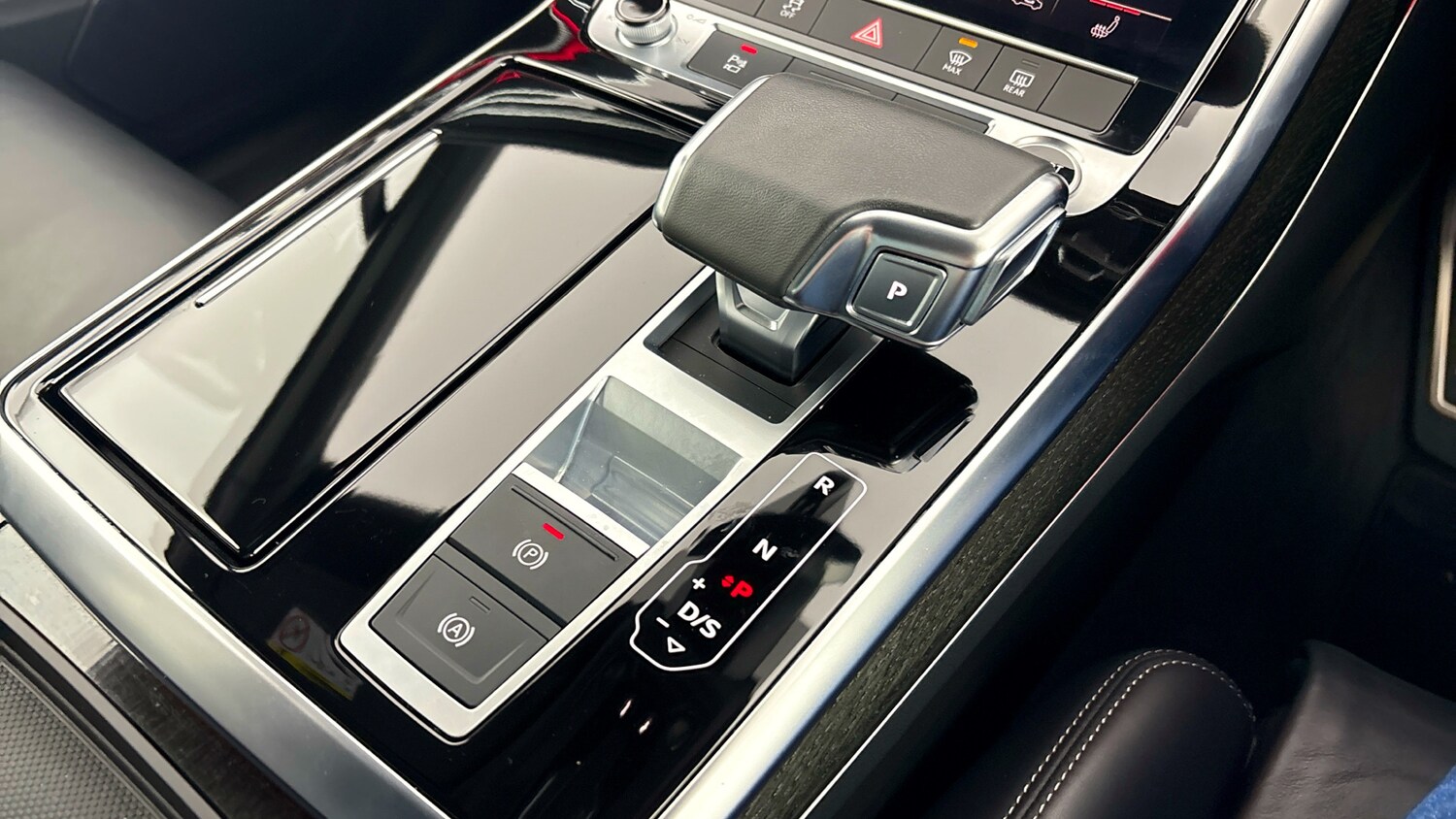 Used Audi Q7 2023 for sale - 77715605: Photo 15