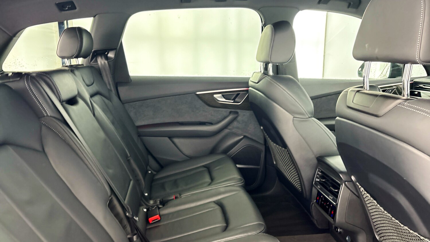 Used Audi Q7 2023 for sale - 77715605: Photo 30