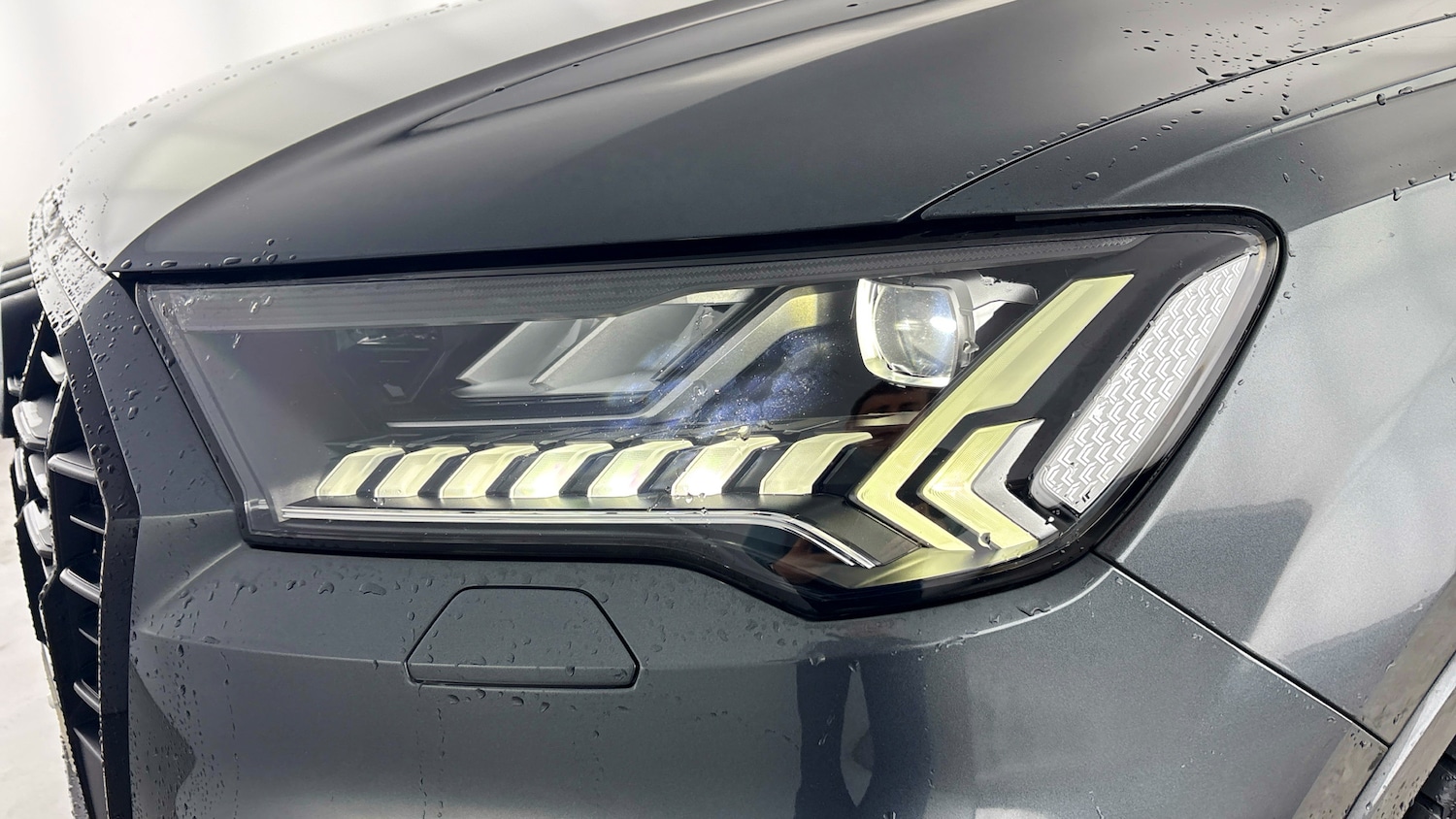 Used Audi Q7 2023 for sale - 77715605: Photo 38