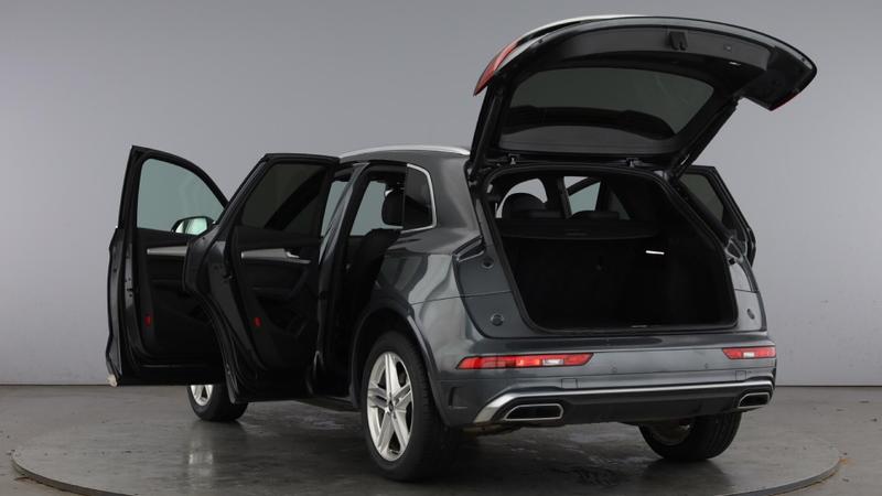 Used Audi Q5 2023 for sale - 76933572: Photo 11