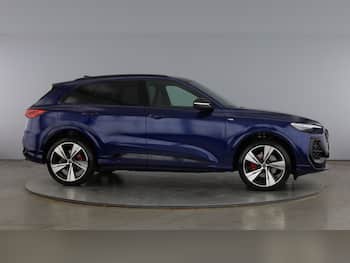 Used Audi Q5 2025 for sale - 79386373: Photo