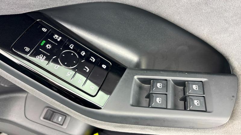 Used Audi Q6 e-tron 2025 for sale - 77063963: Photo 19