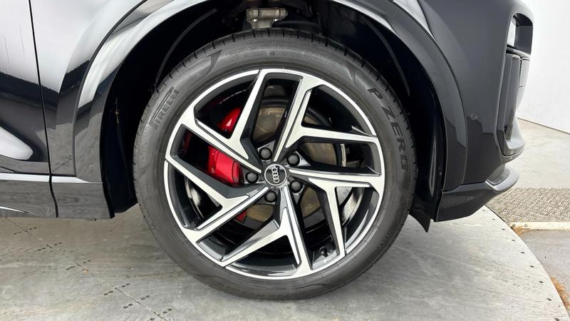 Used Audi Q6 e-tron 2025 for sale - 77063963: Photo 5