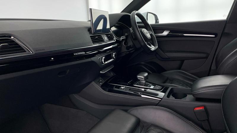 Used Audi Q5 2022 for sale - 76117575: Photo 2