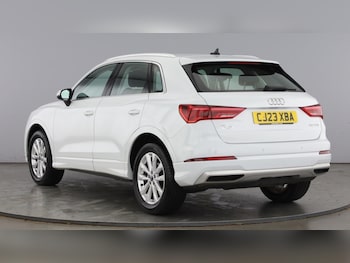 Used Audi Q3 2023 for sale - 77650343: Photo