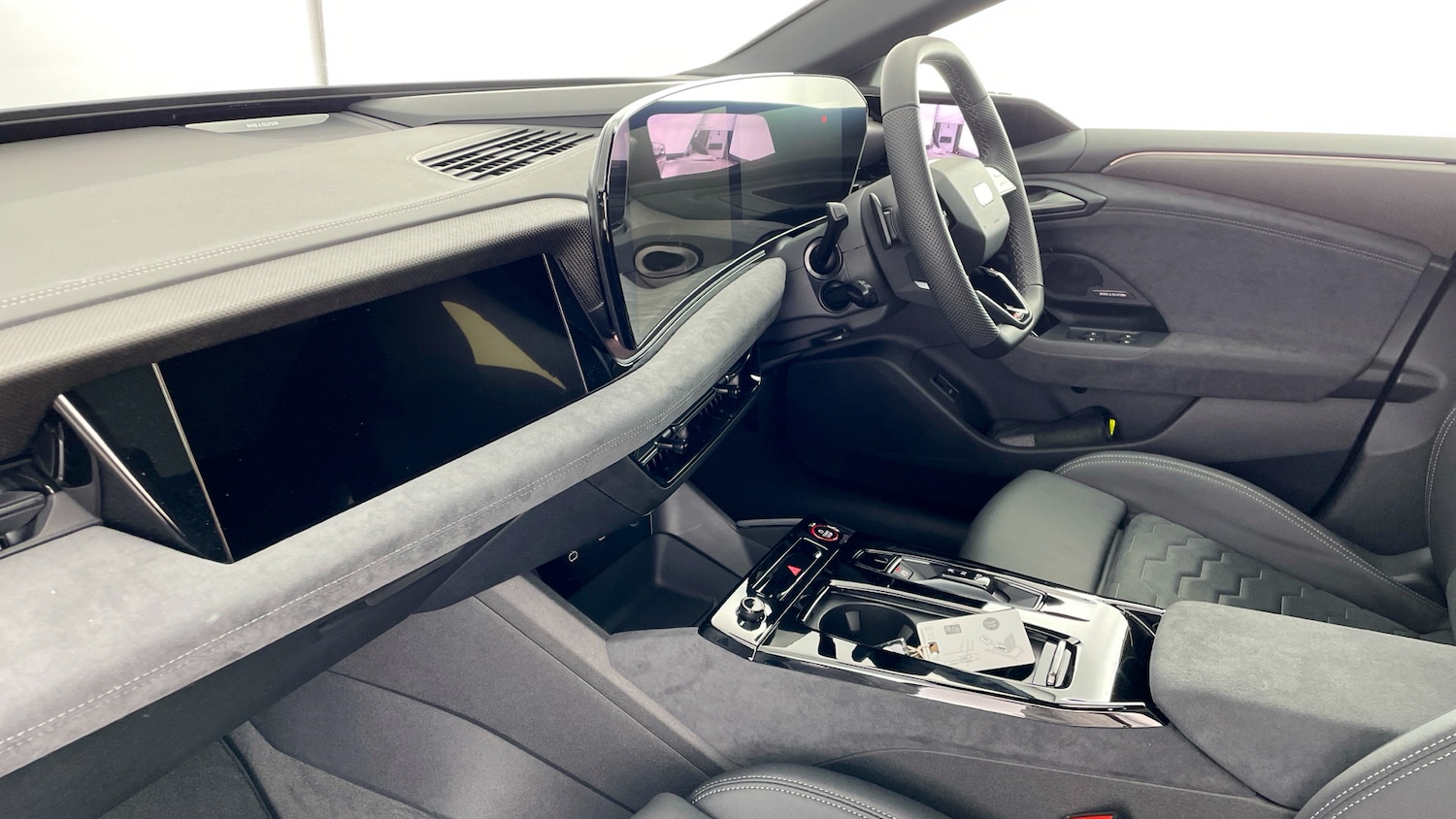 Used Audi A6 2025 for sale - 77602724: Photo 2