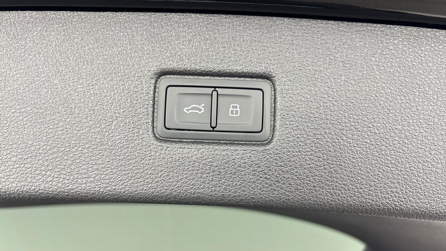 Used Audi Q7 for sale - 77759565: Photo 40