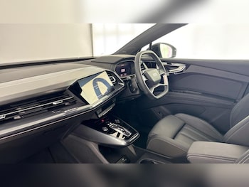 Used Audi Q4 e-tron 2025 for sale - 78281610: Photo