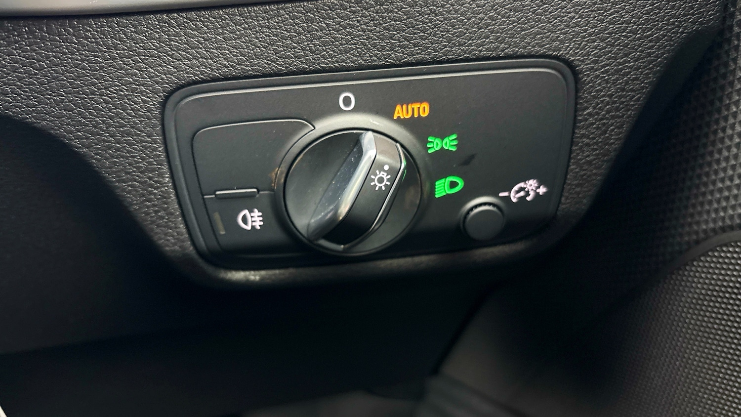 Used Audi Q2 2026 for sale - 77650337: Photo 12