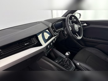 Used Audi A1 2023 for sale - 78004800: Photo