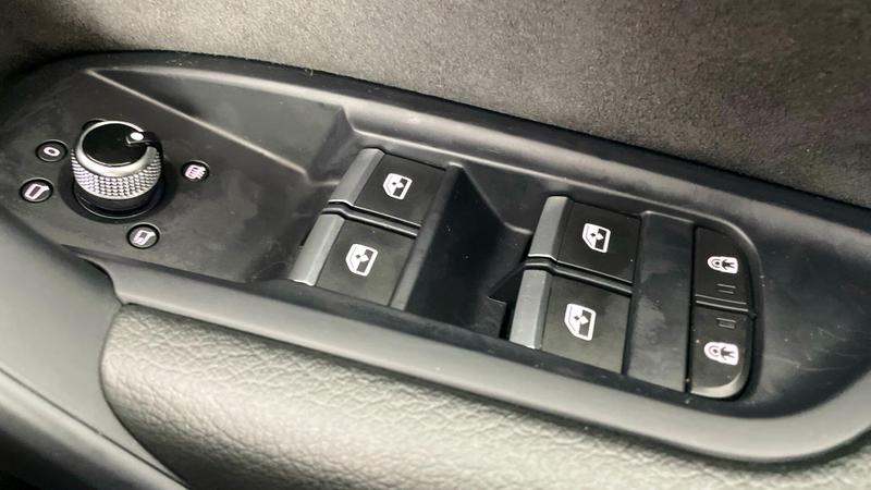 Used Audi Q5 2023 for sale - 76067630: Photo 19