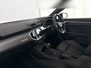 Used Audi Q3 2023 for sale - 78513076: Photo