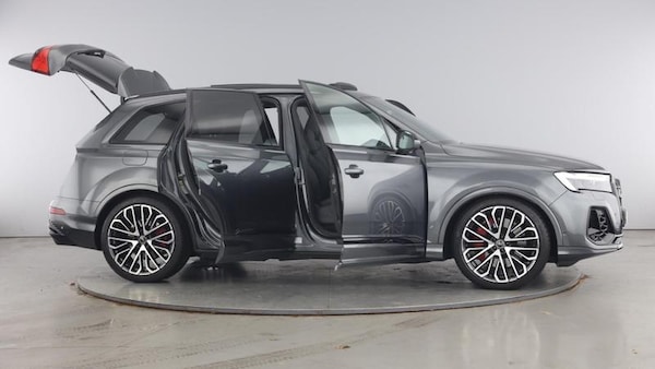 Used Audi SQ7 2025 for sale - 75385687: Photo 10