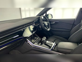 Used Audi SQ7 2025 for sale - 75385687: Photo