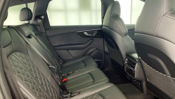 Used Audi SQ7 2025 for sale - 75385687: Photo 34