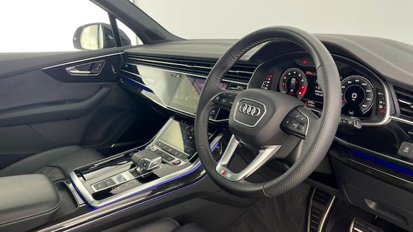 Used Audi SQ7 2025 for sale - 75385687: Photo 6