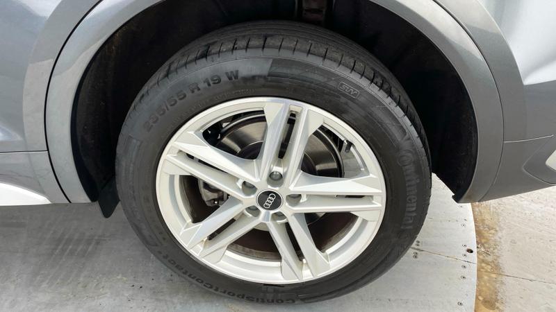 Used Audi Q5 2021 for sale - 76038243: Photo 35