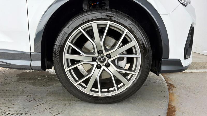 Used Audi Q3 2025 for sale - 75952510: Photo 5