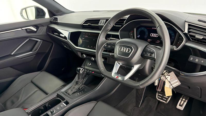 Used Audi Q3 2025 for sale - 75952510: Photo 6