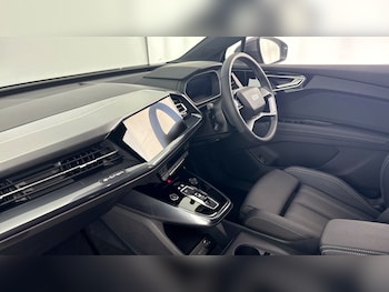 Used Audi Q4 e-tron 2025 for sale - 78459933: Photo