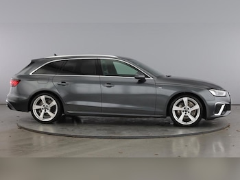 Used Audi A4 2023 for sale - 76433917: Photo