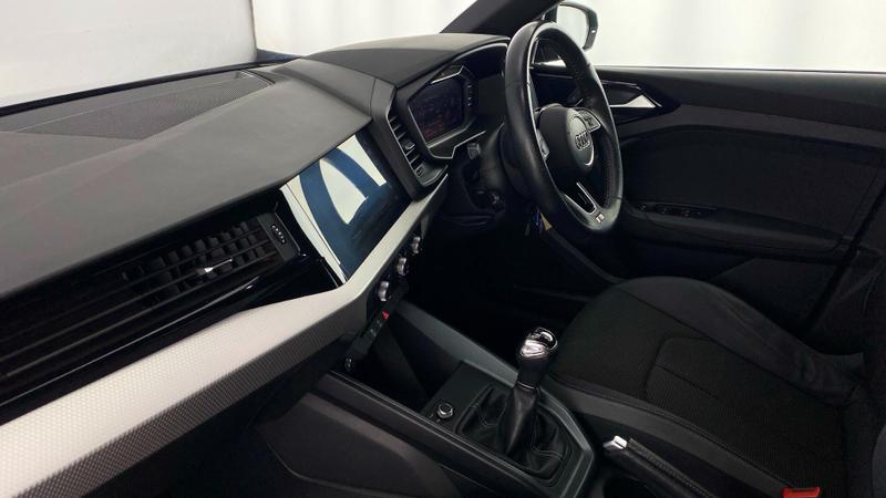 Used Audi A1 2020 for sale - 76819136: Photo 2