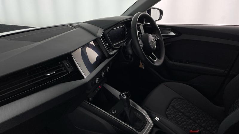 Used Audi A1 2025 for sale - 76028101: Photo 2