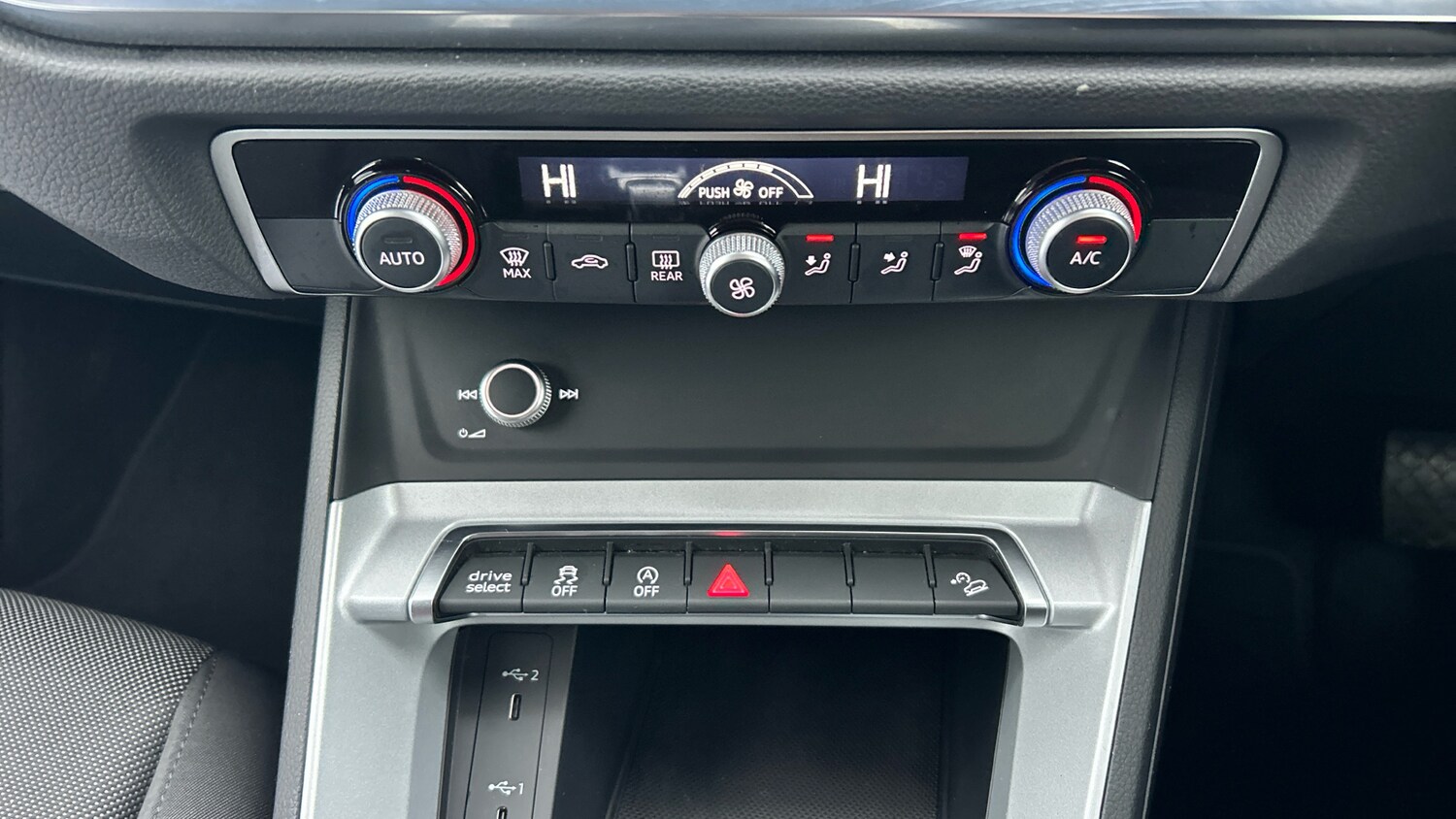 Used Audi Q3 2023 for sale - 77813479: Photo 33