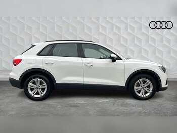 Used Audi Q3 2023 for sale - 77813479: Photo