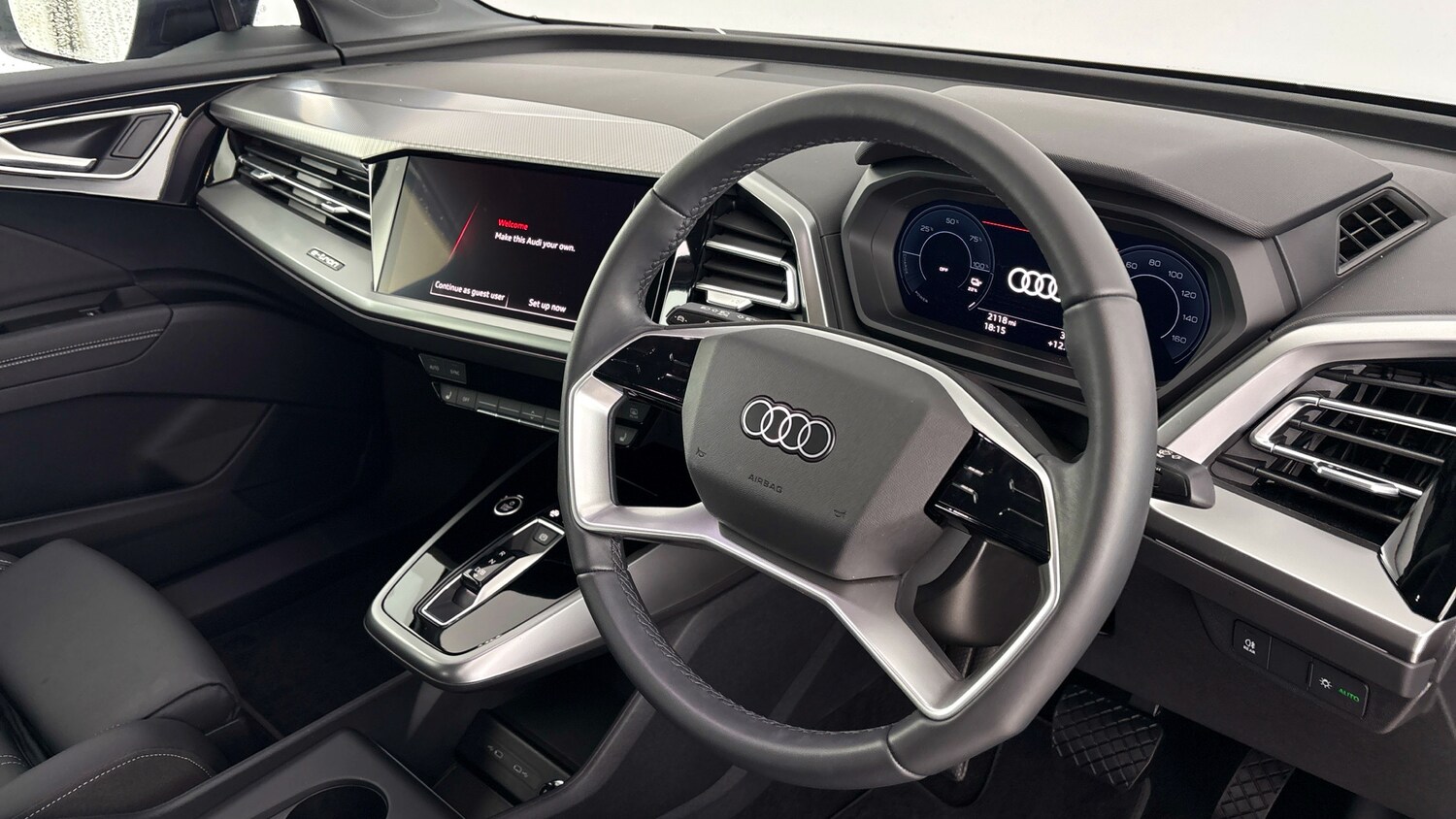 Used Audi Q4 e-tron 2025 for sale - 77505270: Photo 6