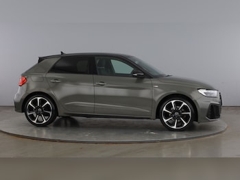 Used Audi A1 2024 for sale - 79386365: Photo