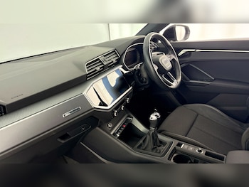 Used Audi Q3 2022 for sale - 78909923: Photo