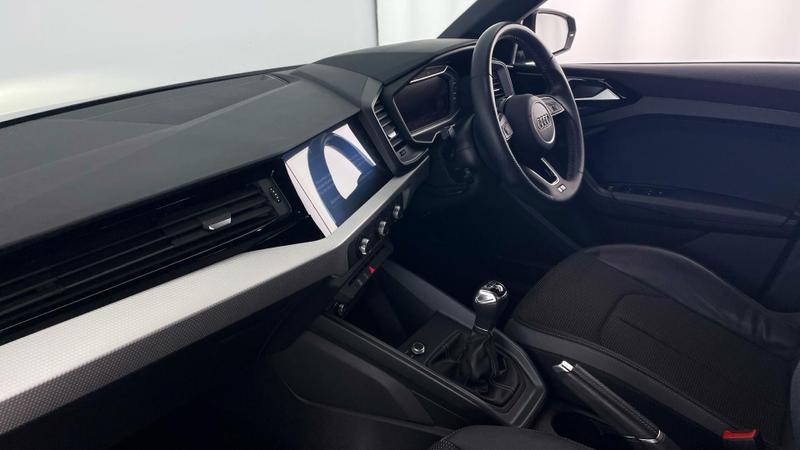 Used Audi A1 2022 for sale - 75997327: Photo 2