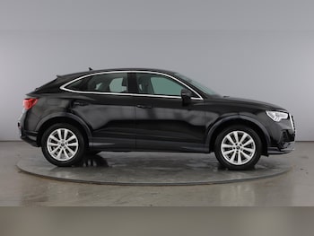 Used Audi Q3 2023 for sale - 77505297: Photo