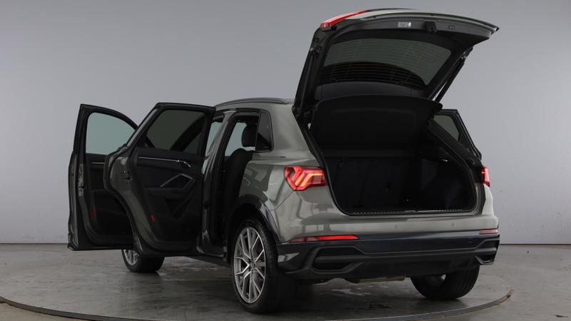 Used Audi Q3 2025 for sale - 77063951: Photo 11