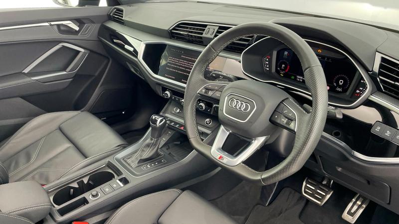 Used Audi Q3 2025 for sale - 77063951: Photo 6