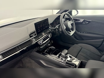 Used Audi A4 Avant 2024 for sale - 78459957: Photo